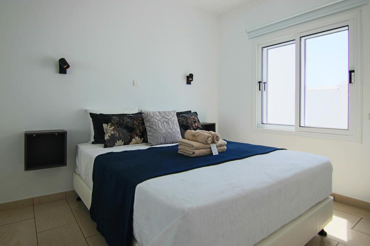 Апартаменти Phaedrus Living: Seaside Luxury Flat Lighthouse 62 Пафос Екстер'єр фото